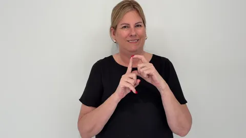 The Auslan fingerspelling handshape for the letter D